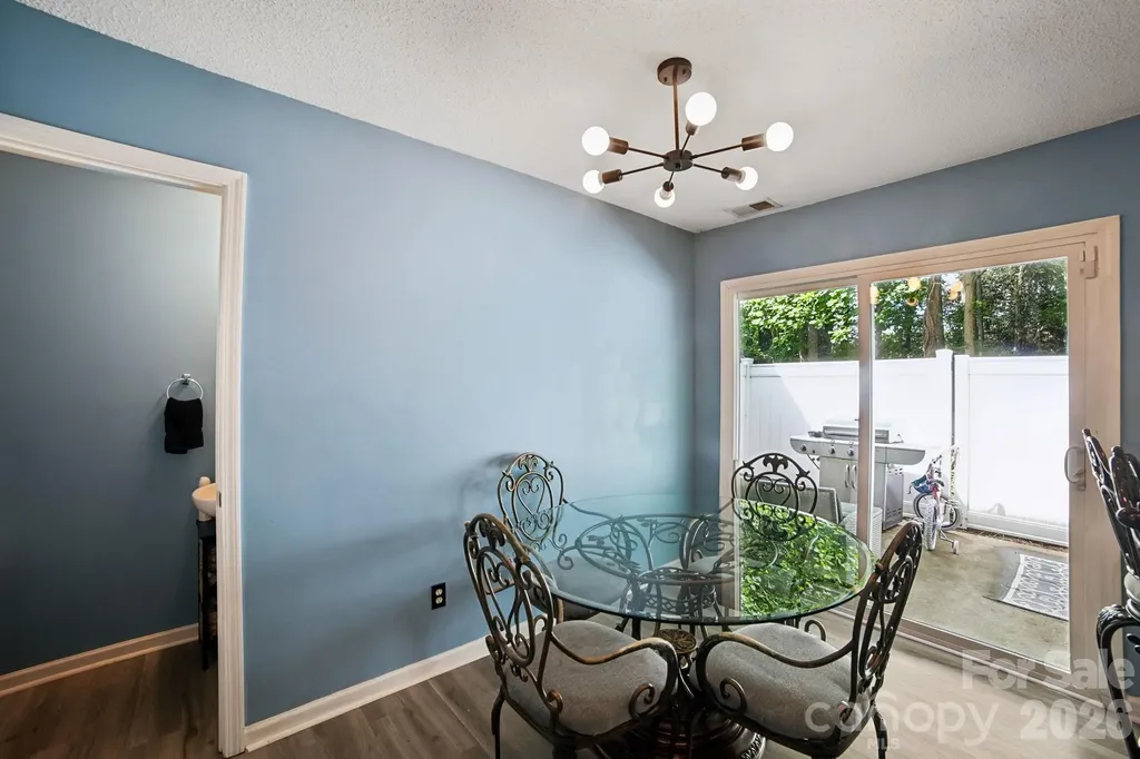 5427 Kimmerly Woods Drive Charlotte NC 28215