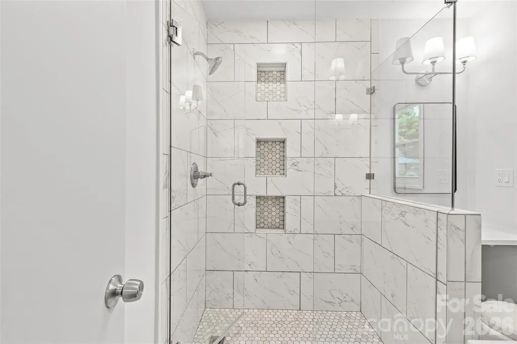 1915 Birchcrest Drive Charlotte NC 28205