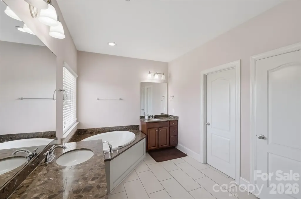 7405 Spice Bush Court Waxhaw NC 28173