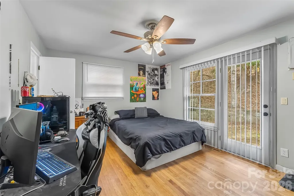 98 Limberlost Drive Hendersonville NC 28739