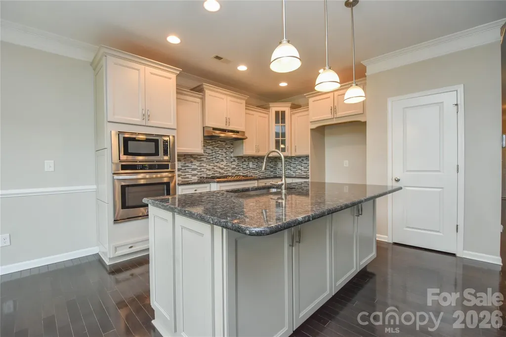 7227 Adirondack Drive Denver NC 28037
