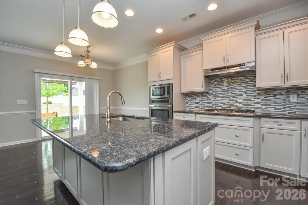 7227 Adirondack Drive Denver NC 28037