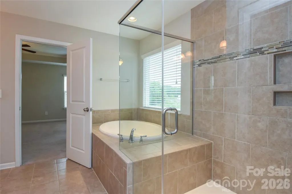 7227 Adirondack Drive Denver NC 28037