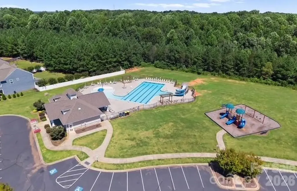 7227 Adirondack Drive Denver NC 28037