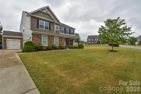 7227 Adirondack Drive Denver NC 28037