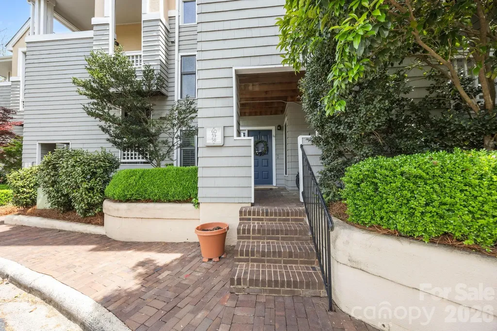222 Queens Road Charlotte NC 28204