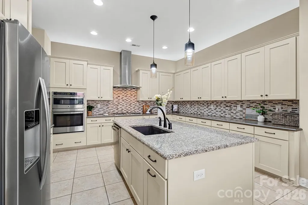 432 Granite Lake Court Denver NC 28307