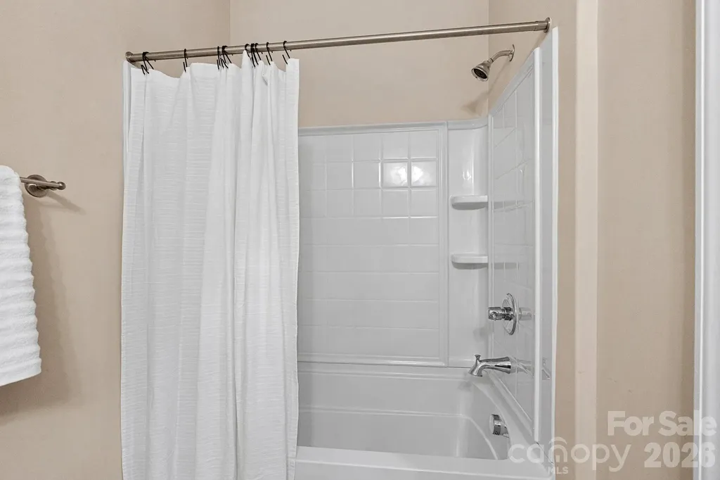 432 Granite Lake Court Denver NC 28307
