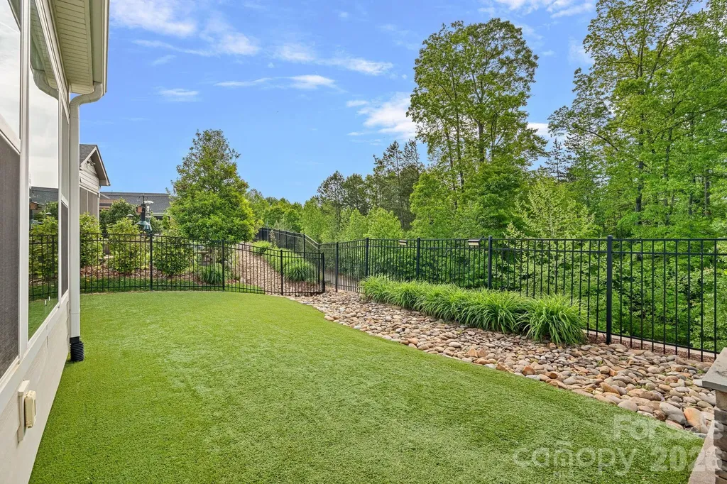 432 Granite Lake Court Denver NC 28307