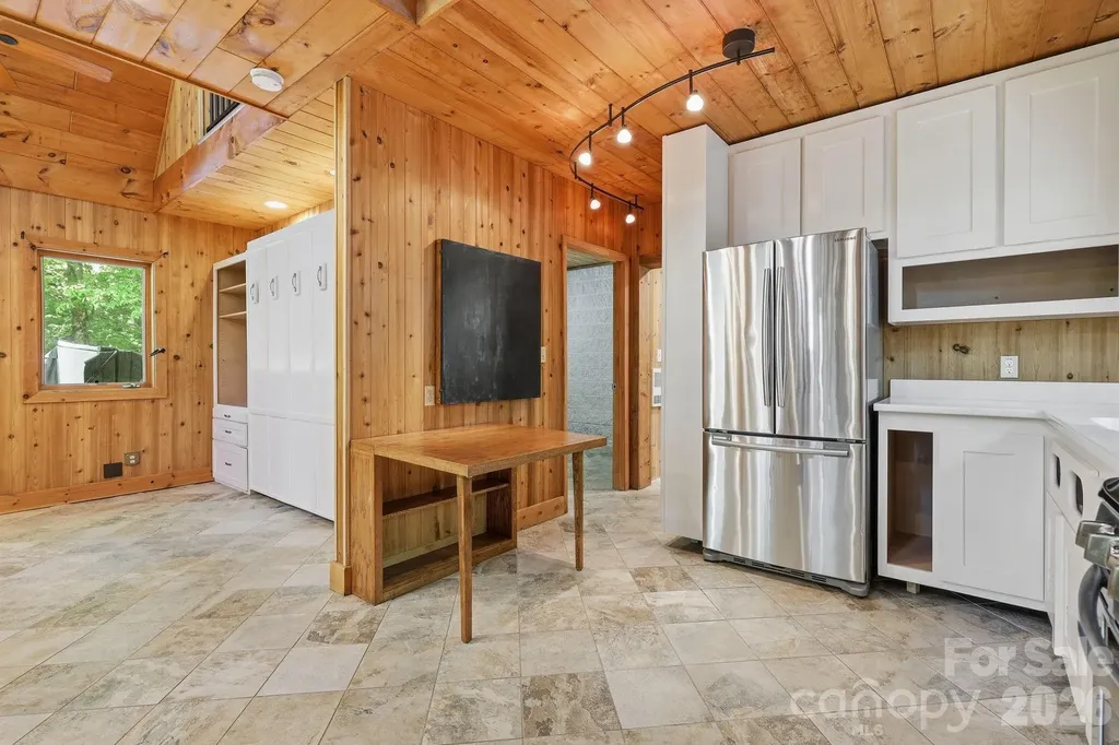 98 Sparkling Springs Road Fairview NC 28730