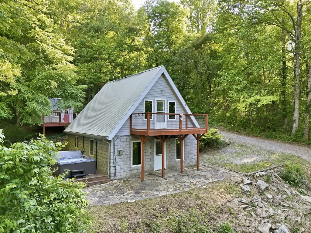 98 Sparkling Springs Road Fairview NC 28730