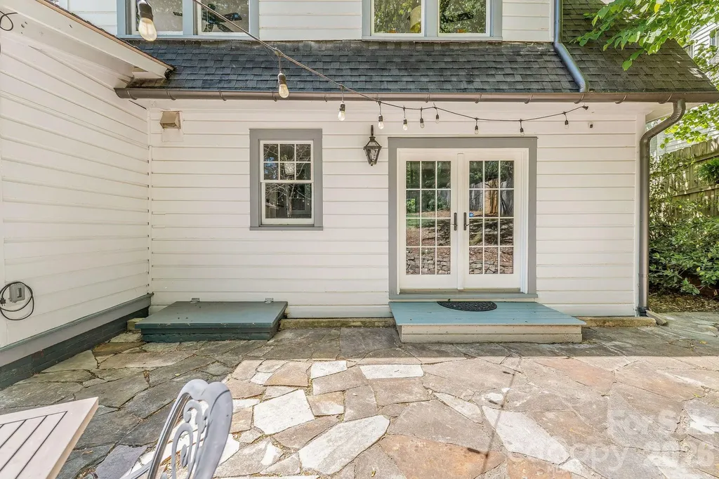22 Westover Drive Asheville NC 28801