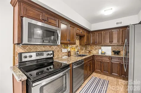 9526 Fairway Ridge Road Charlotte NC 28277