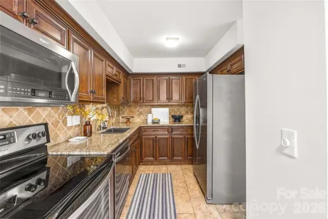 9526 Fairway Ridge Road Charlotte NC 28277