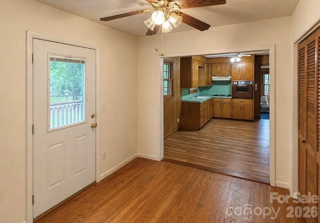 406 E L Street Newton NC 28658