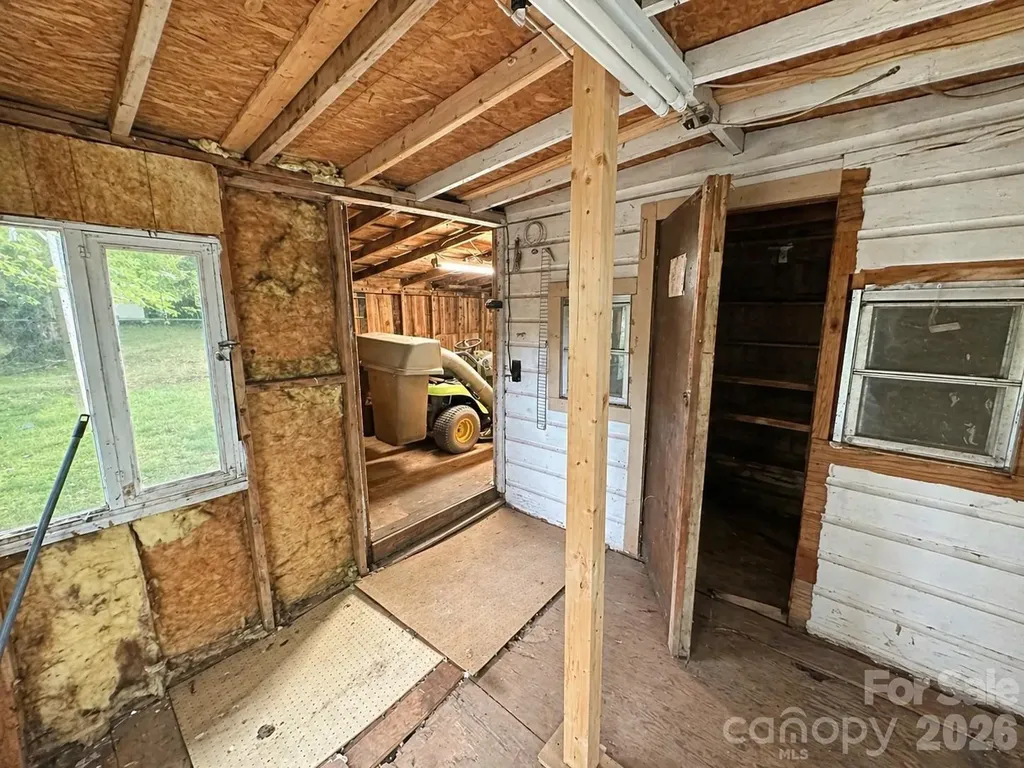 406 E L Street Newton NC 28658