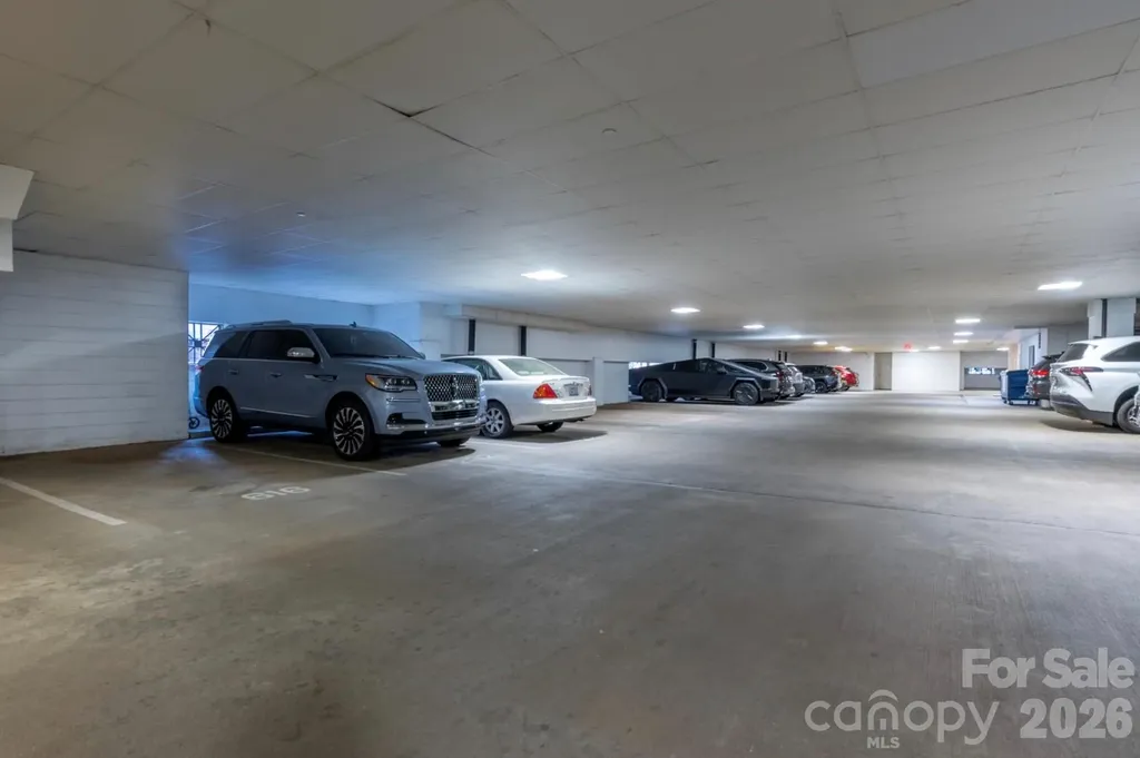 400 N Church Street Charlotte NC 28202