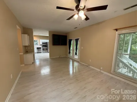 9423 Fairmead Drive Charlotte NC 28269
