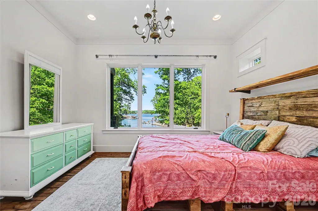 142 Lakeview Shores Loop Mooresville NC 28117