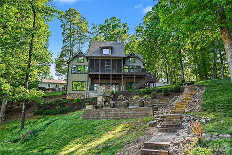 142 Lakeview Shores Loop Mooresville NC 28117