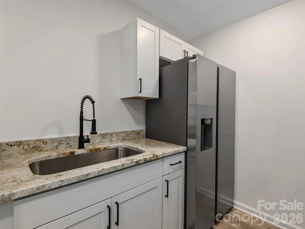 209 Ivy Hill Road Hendersonville NC 28792