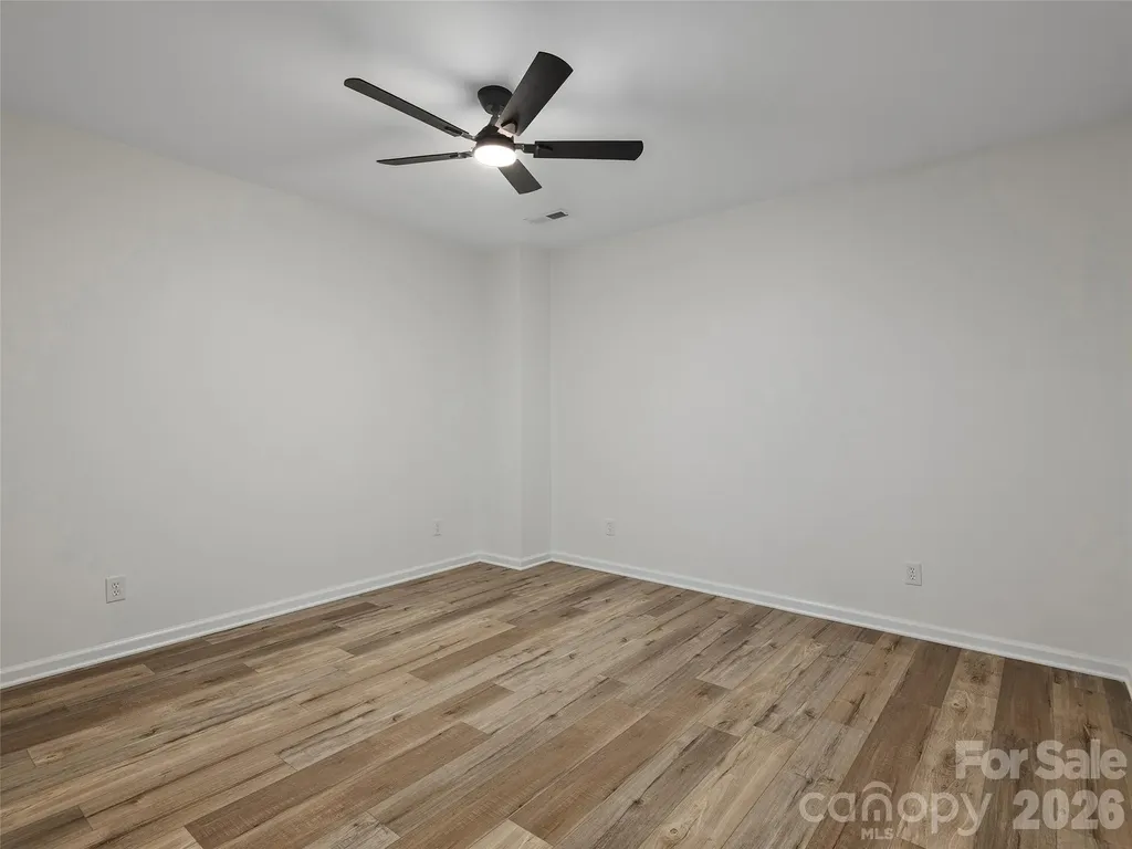 209 Ivy Hill Road Hendersonville NC 28792