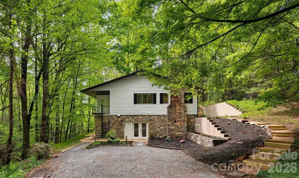 209 Ivy Hill Road Hendersonville NC 28792