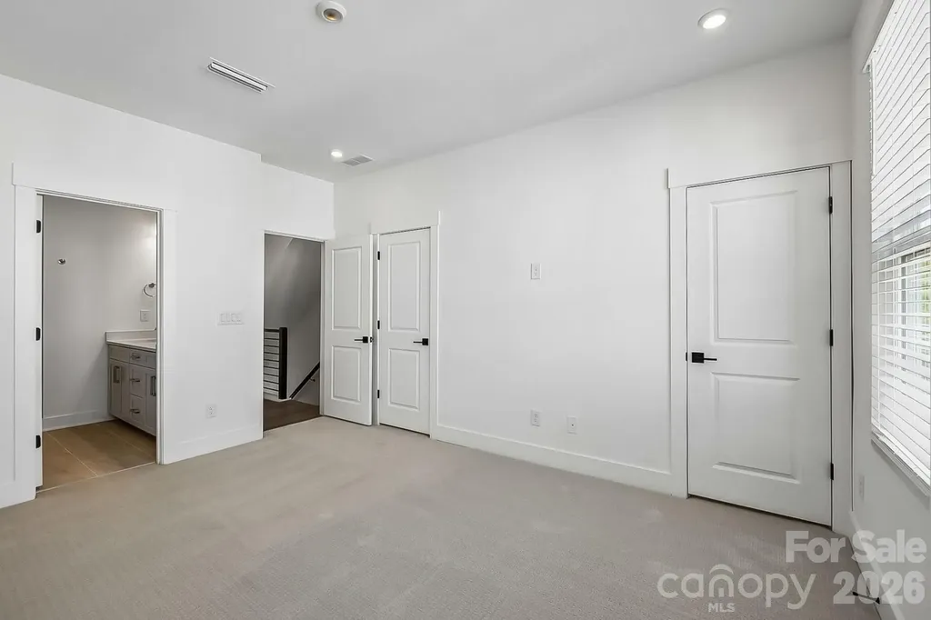 1131 Kokomo Lane Charlotte NC 28206