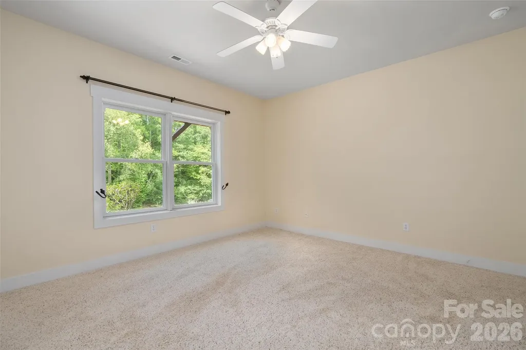 136 Mystic Way Canton NC 28716