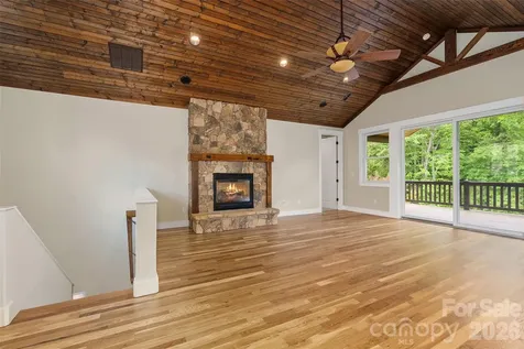 136 Mystic Way Canton NC 28716