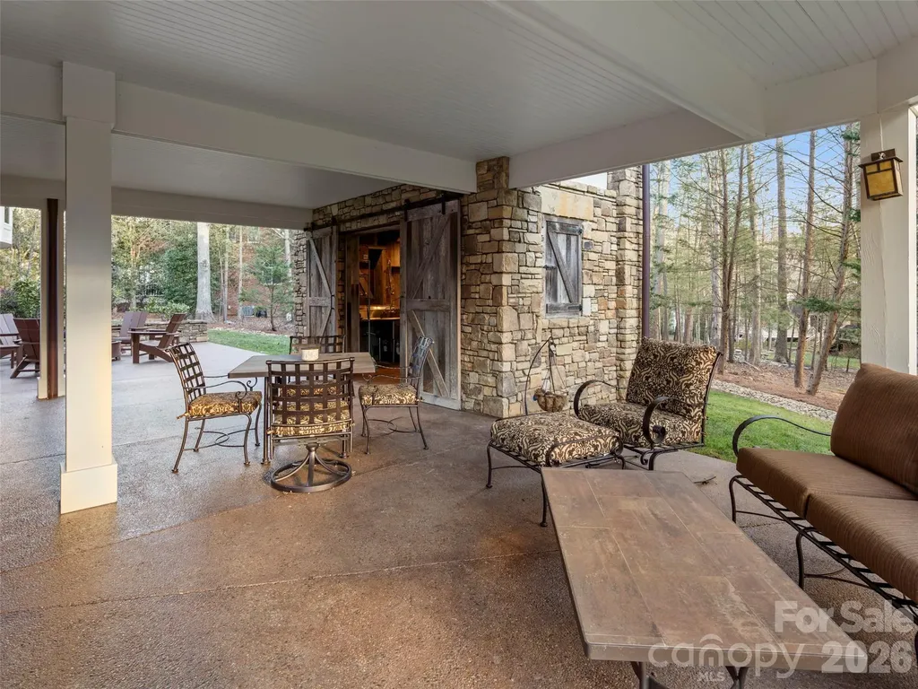 701 Baneberry Court Asheville NC 28803