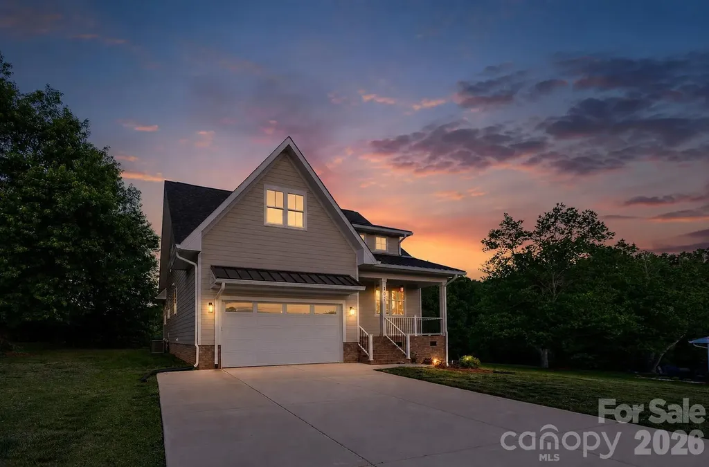 102 Starmount Drive Kings Mountain NC 28086