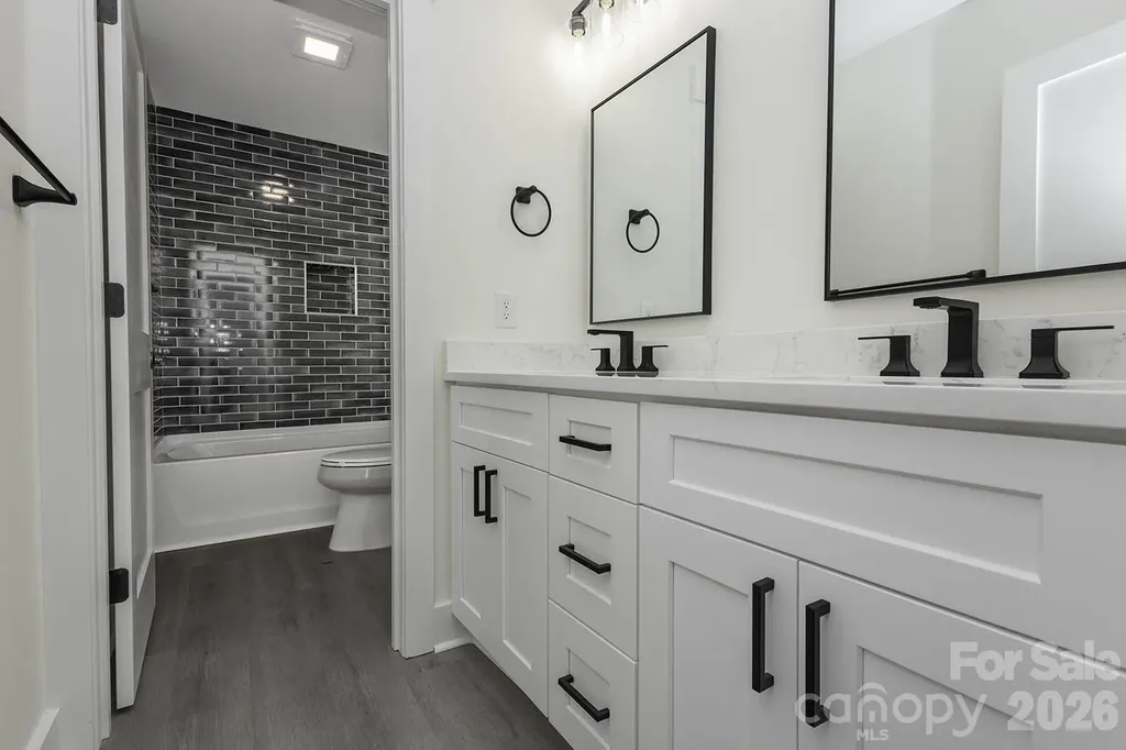 102 Starmount Drive Kings Mountain NC 28086