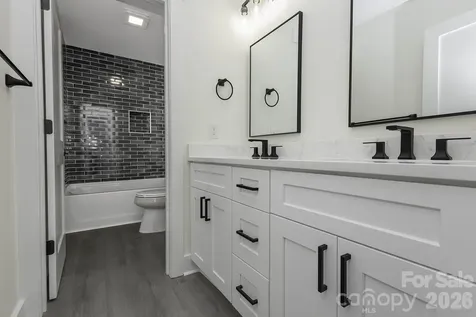 102 Starmount Drive Kings Mountain NC 28086