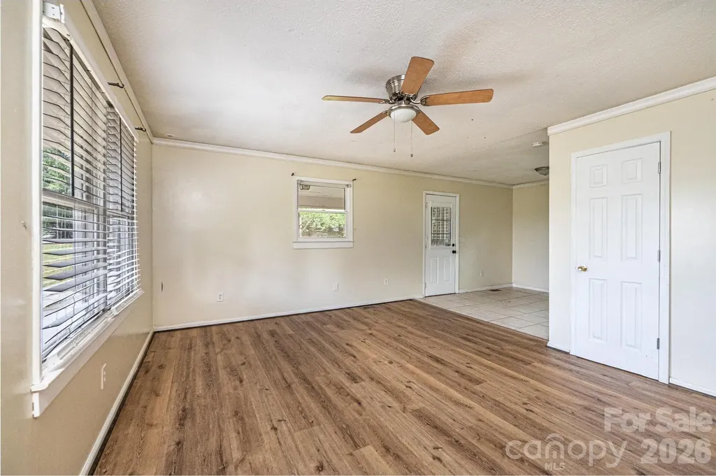 3886 Clay Street Claremont NC 28610