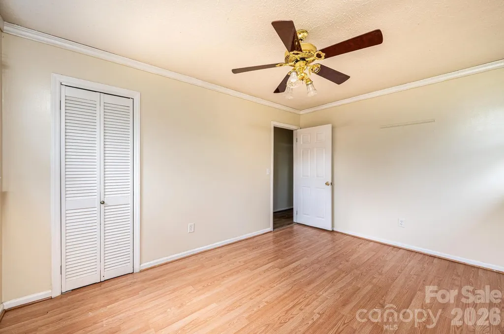 3886 Clay Street Claremont NC 28610