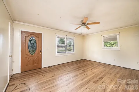 3886 Clay Street Claremont NC 28610