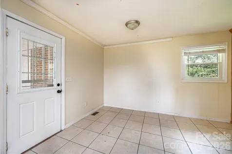 3886 Clay Street Claremont NC 28610
