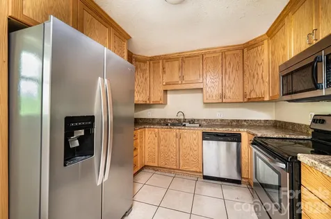 3886 Clay Street Claremont NC 28610