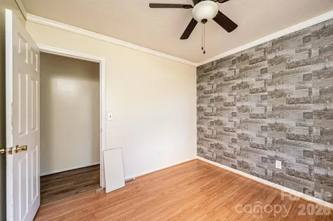 3886 Clay Street Claremont NC 28610