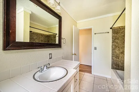 3886 Clay Street Claremont NC 28610