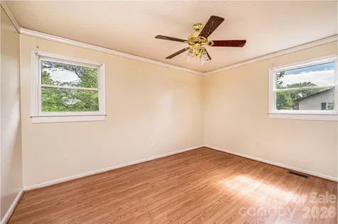 3886 Clay Street Claremont NC 28610