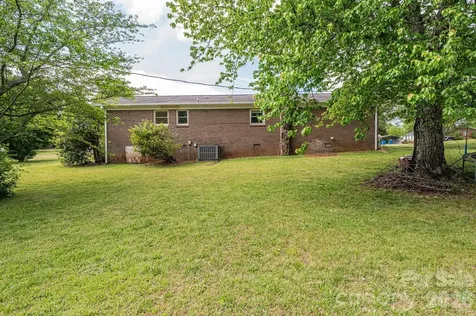 3886 Clay Street Claremont NC 28610