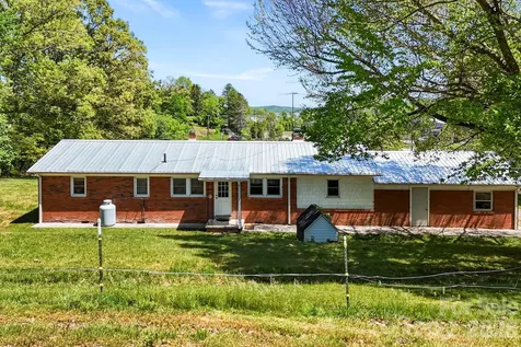 18 Hilda Lane Mills River NC 28759