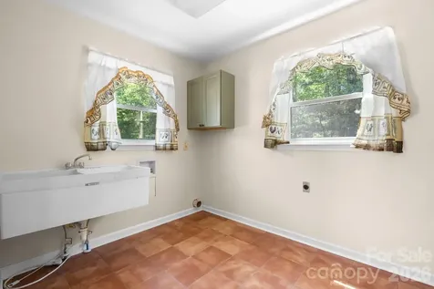 2113 White Pine Drive Granite Falls NC 28638
