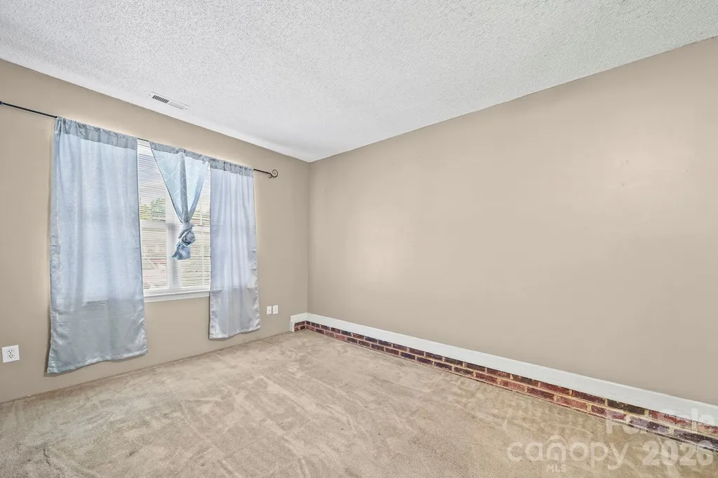 3311 Atlas Drive Charlotte NC 28269