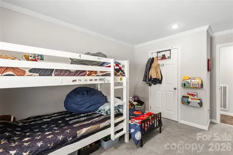 412 Mullinax Circle Blacksburg SC 29702