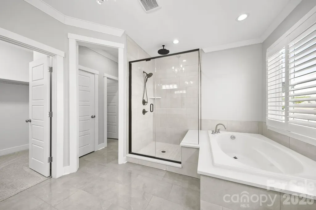 14104 Hollins Grove Avenue Huntersville NC 28078