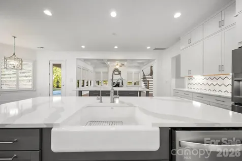 14104 Hollins Grove Avenue Huntersville NC 28078