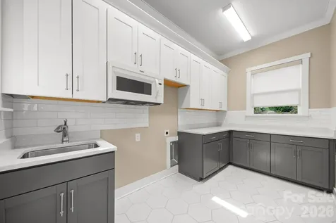 14104 Hollins Grove Avenue Huntersville NC 28078